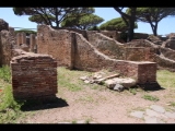 07623 ostia - regio i - insula xiii - molino (i,xiii,4) - raum (14) - bli ri westen - 06-2024.jpg